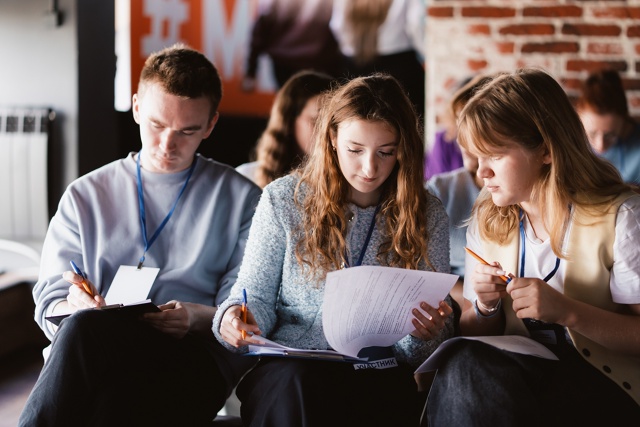 Опрос о добровольчестве