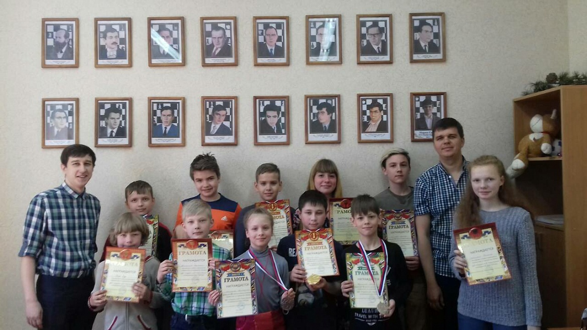 В «Роднике» состоялся шахматный турнир, посвященный Дню Победы"! 