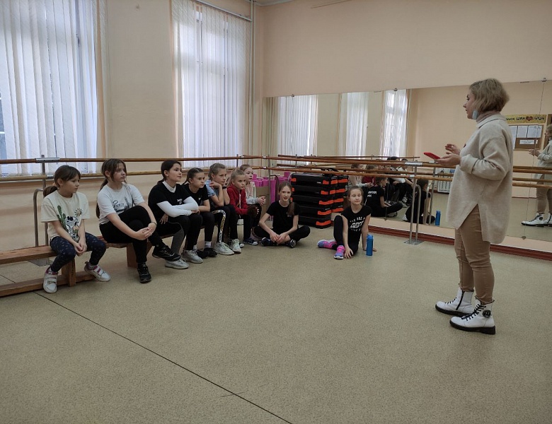 В период 1 по 10 декабря в МАУДО ДДТ «Родник» прошли мероприятия, посвященные Всемирному дню борьбы со СПИДом