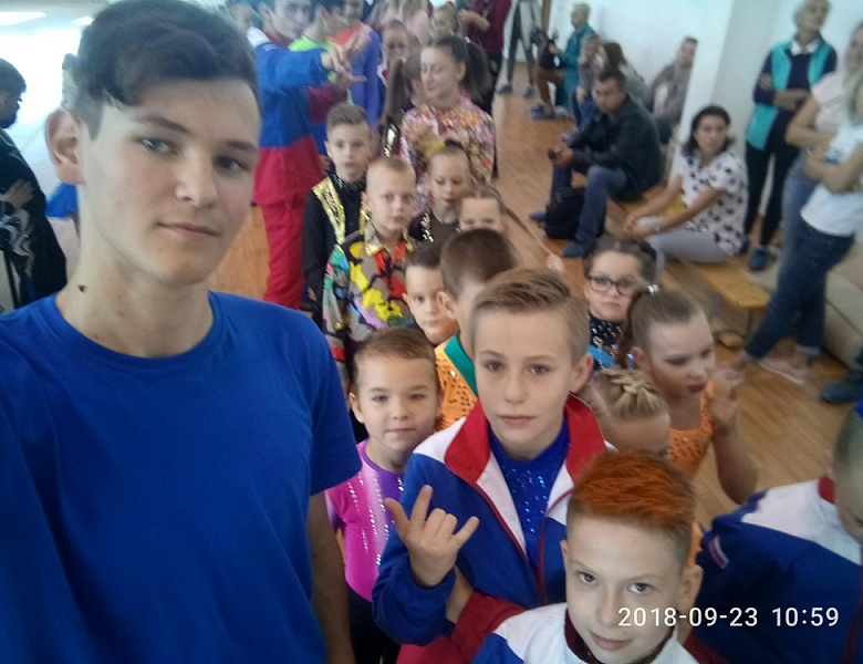 Турнир по акробатическому рок-н-роллу