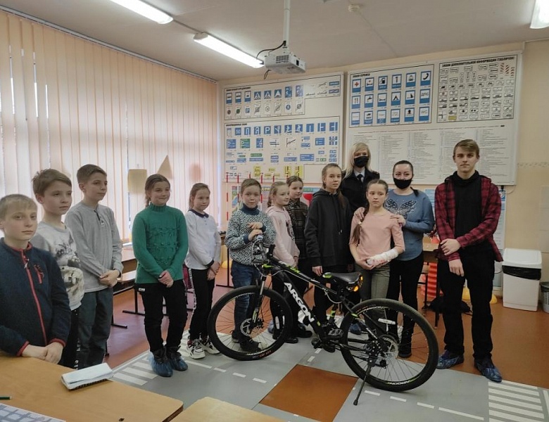 За безопасность движения: я - велосипедист