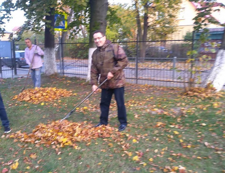 Субботник в «Роднике»