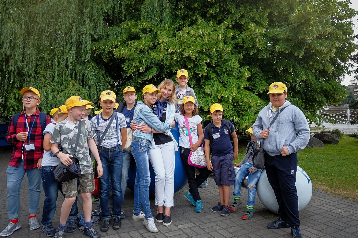 Ребята из «РоботИкс» посетили маяк «Ирбенский» в Музее Мирового океана.