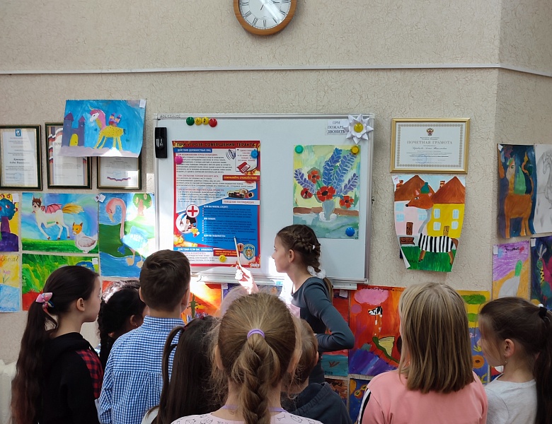 «Уметь, предвидеть, защитить»: в Доме детского творчества «Родник» прошла Неделя антитеррористической безопасности.