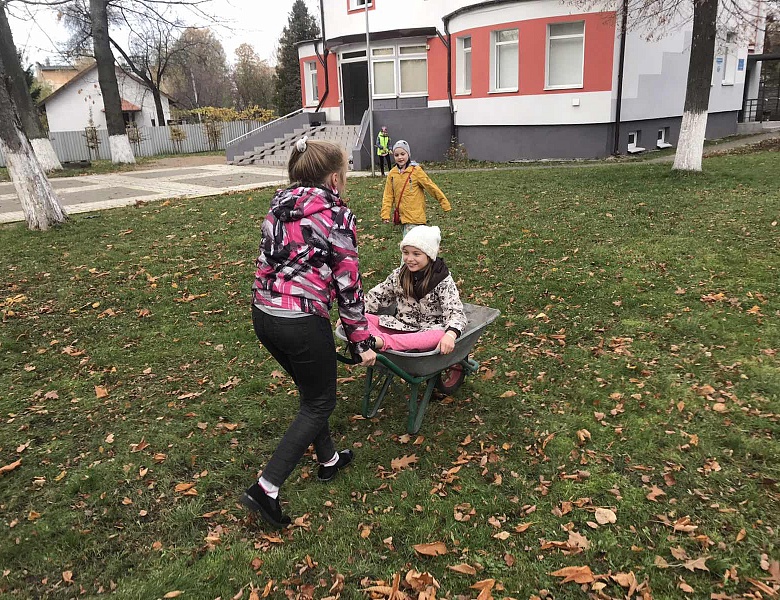 Весеннее настроение на осеннем субботнике