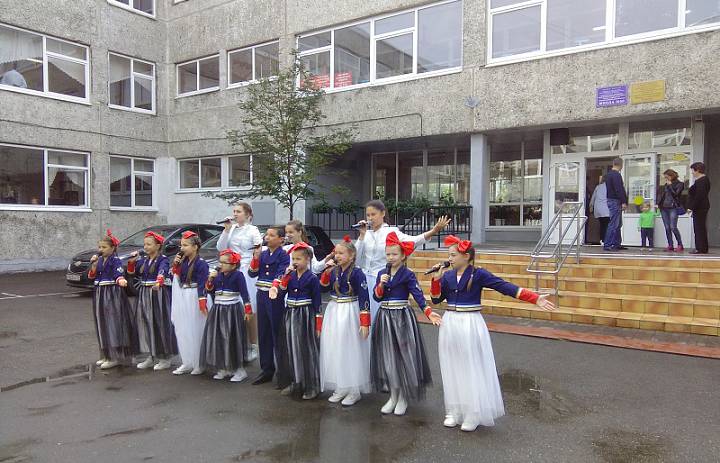 Разбудили всех!
