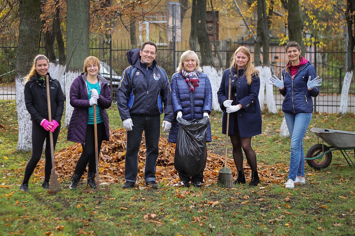 Весеннее настроение на осеннем субботнике