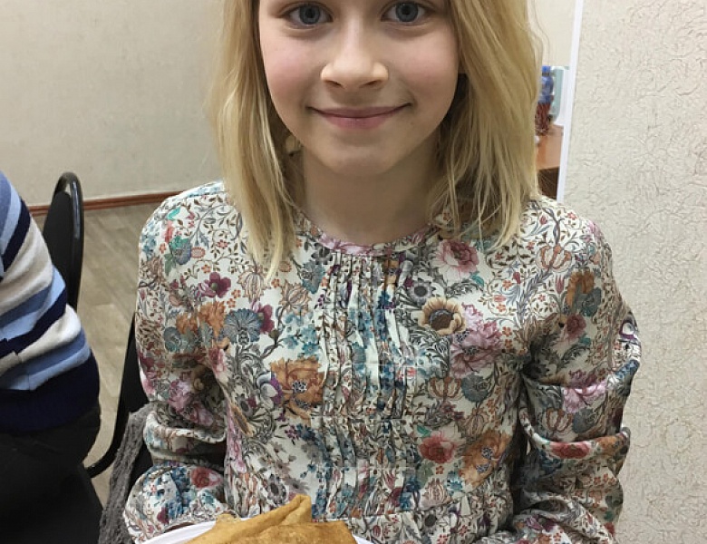 Широкая масленица может быть и в узкой, но дружелюбной компании!