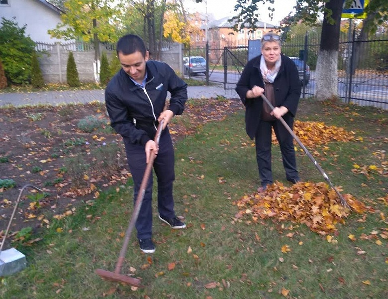 Субботник в «Роднике»