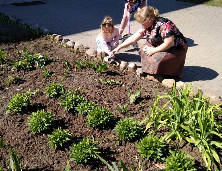 "Родник" был на общегородском субботнике
