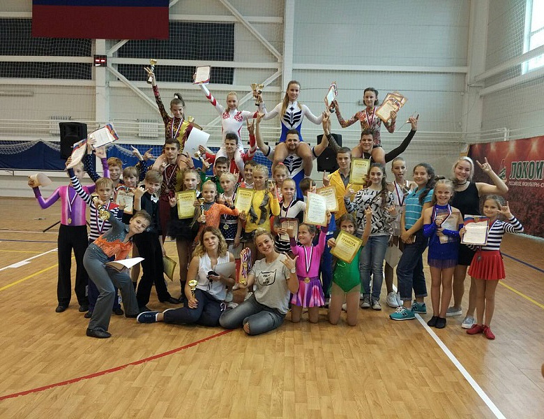 Новый «акробатический» учебный год начался успешно!