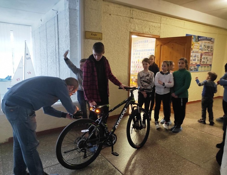 За безопасность движения: я - велосипедист