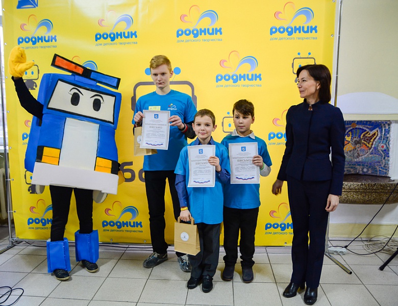 Подведены итоги городского чемпионата по робототехнике «Робоквест 2017»