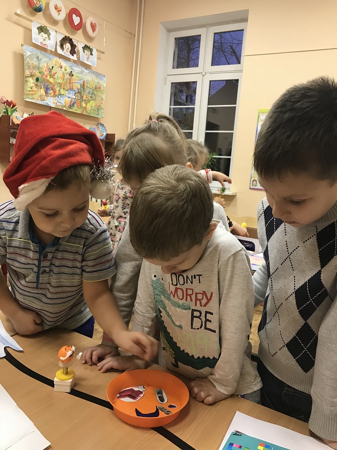 Правила безопасности – малышам!