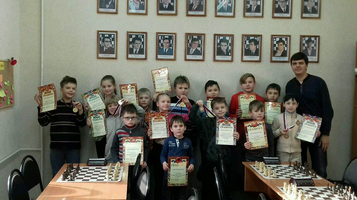 Турнир по шахматам