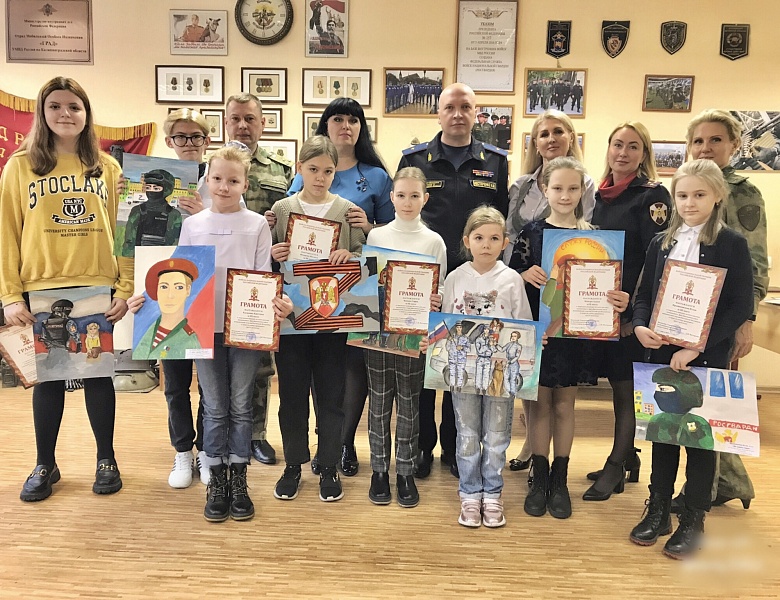 15 апреля в музее спецподразделений СОБР и ОМОН Росгвардии прошло награждение победителей конкурса Моя Росгвардия!