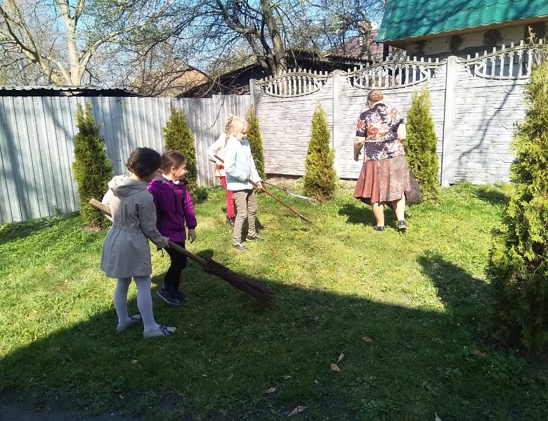 "Родник" был на общегородском субботнике