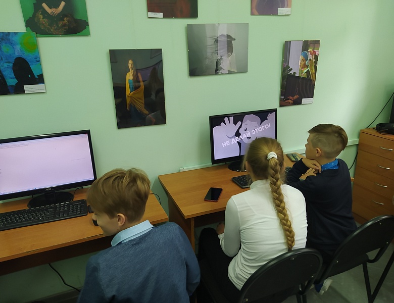 «Уметь, предвидеть, защитить»: в Доме детского творчества «Родник» прошла Неделя антитеррористической безопасности.