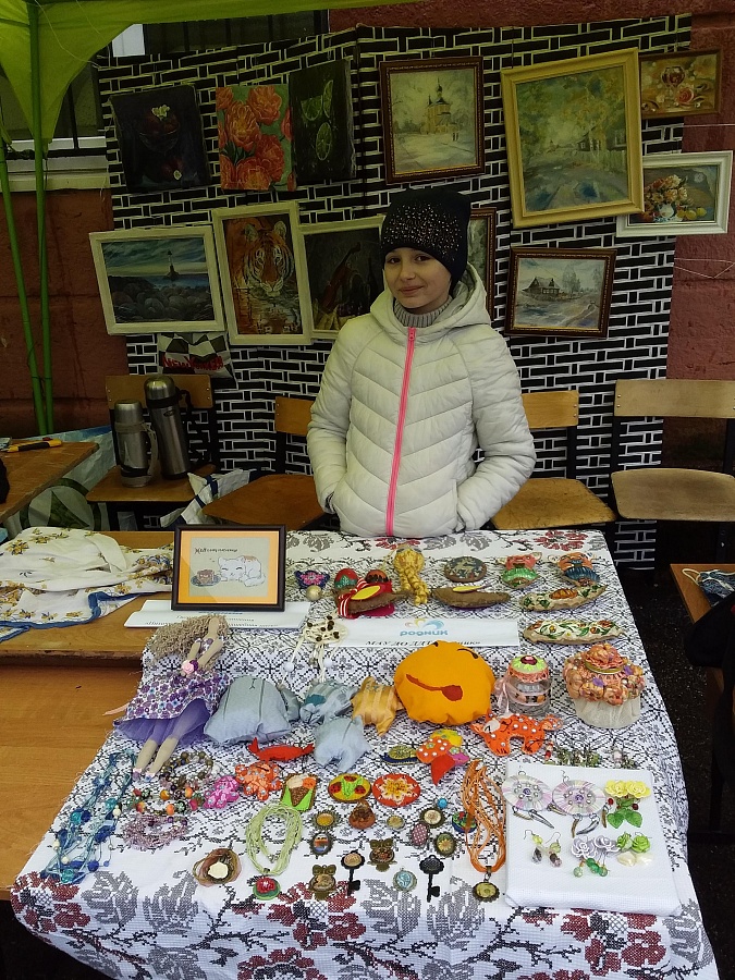 Дождь мастерицам не помеха