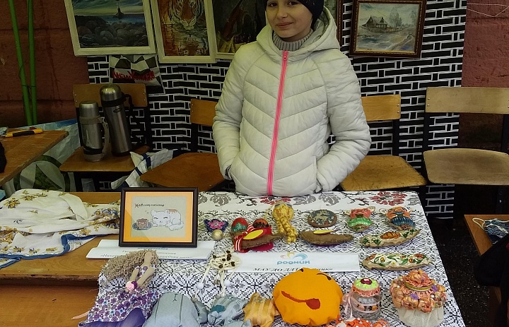 Дождь мастерицам не помеха