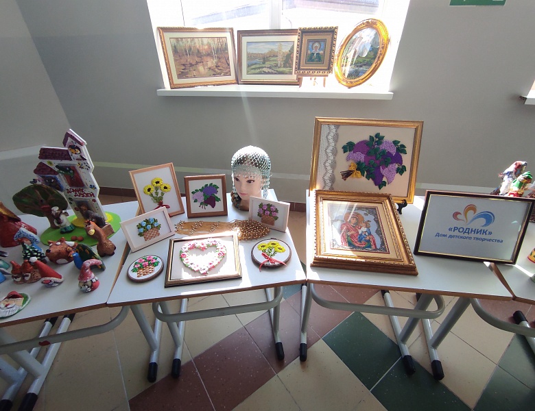 18 марта 2022 года в МАОУ гимназии № 22 состоялась церемония награждения победителей муниципального этапа конкурсов профессионального мастерства «Учитель года», «Воспитатель года», «Педагогический дебют».